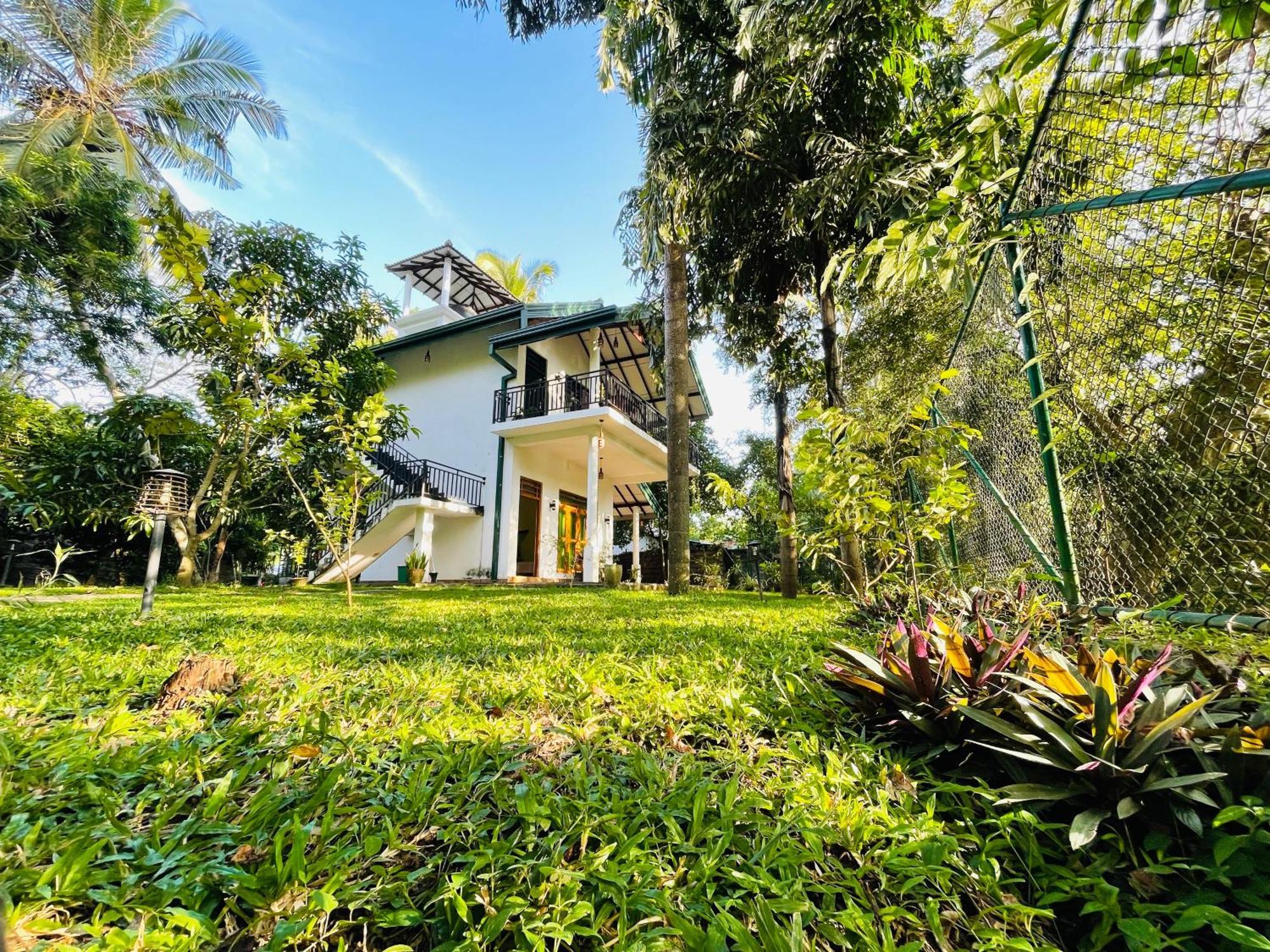 Yala Safari River View Hotel Tissamaharama Exterior foto