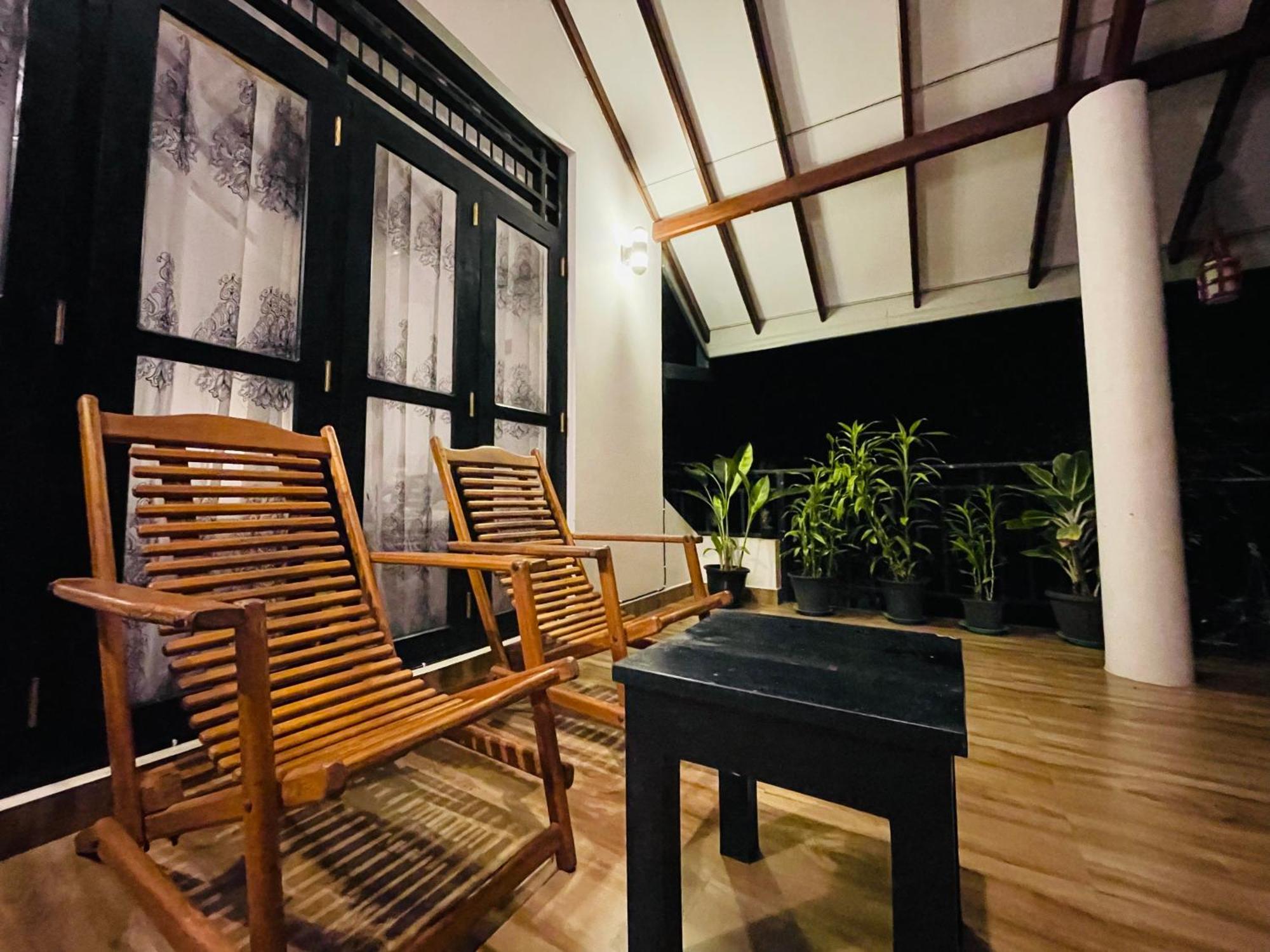 Yala Safari River View Hotel Tissamaharama Exterior foto